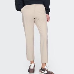 GapFit High Rise Runaround Pants